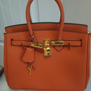 Orange Top Handle/Crossbody With Strap Mint Condition Dupe